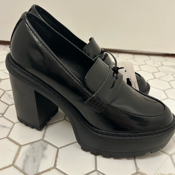 Joe Fresh Shoes - Joe Fresh NWTs Platform Chunky Heeled Loafers, Sz 8